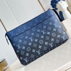 Louis Vuitton Clutch Bags